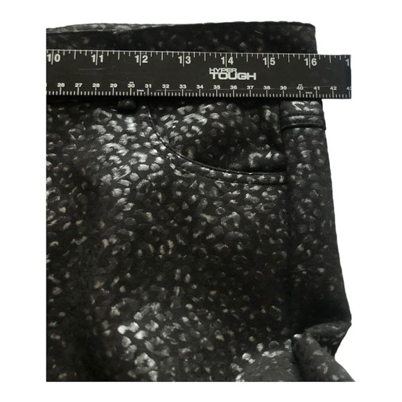 HYFVE Animal Print Skinny Leg Women's Pants Black Silver Size Large - Picture 5 of 10